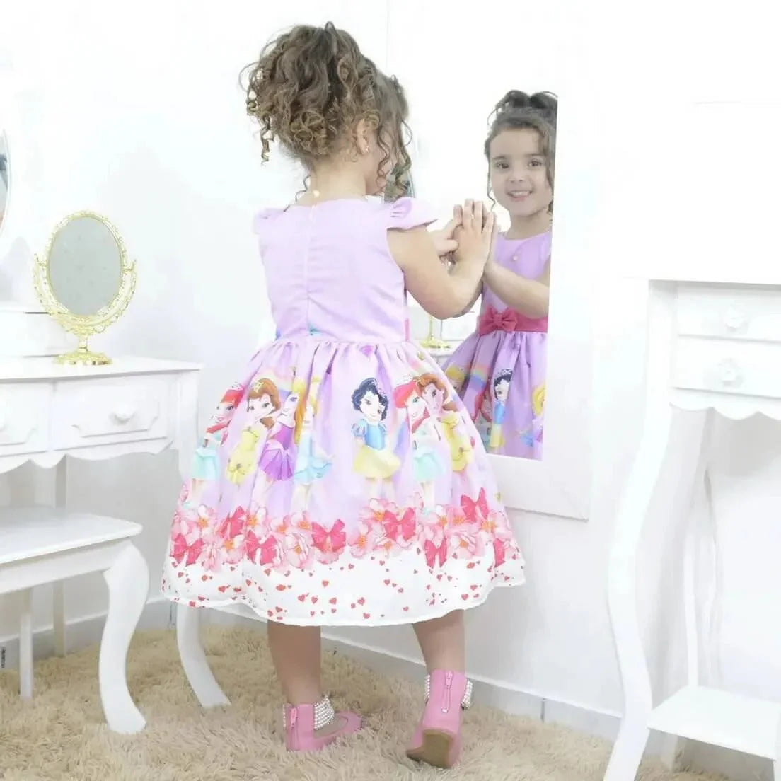 baby disney princess dress Newborn Babies Dressed up As Disney Princesses