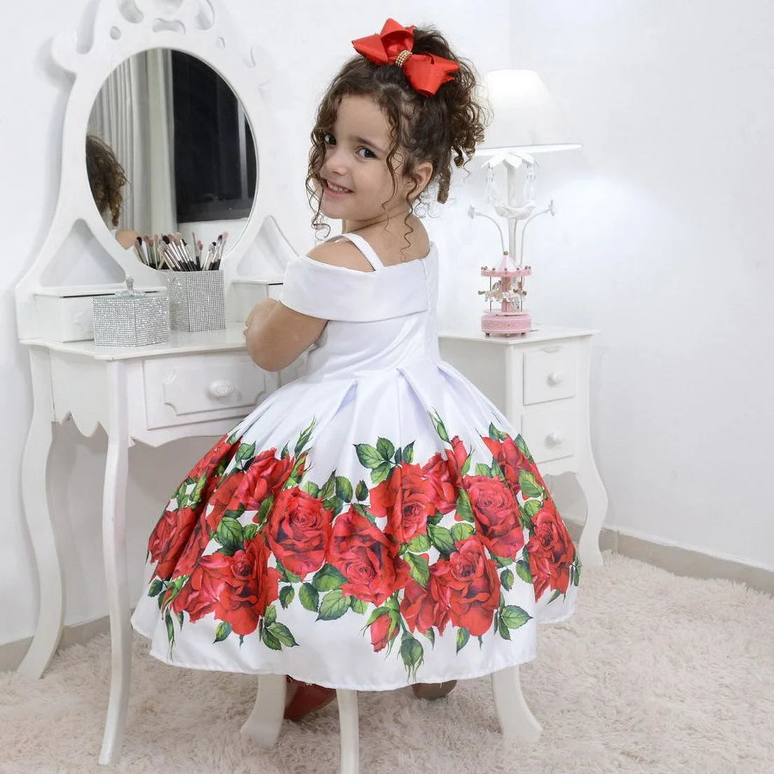 Moderna Meninas White Children s Dress with Red Roses for Girls and Babies 18 24 Months US Numeric