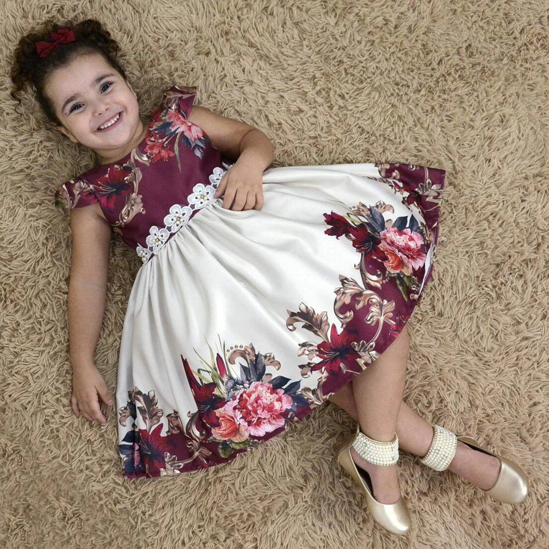 Girl's floral dress beige off with red roses shoulder to shoulder, formal party 10 US numeric